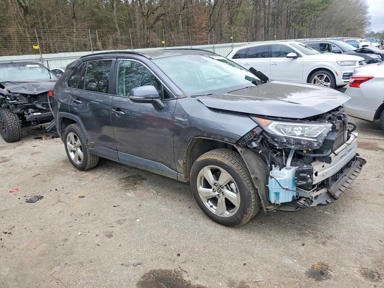 2021 TOYOTA RAV4 photo 4