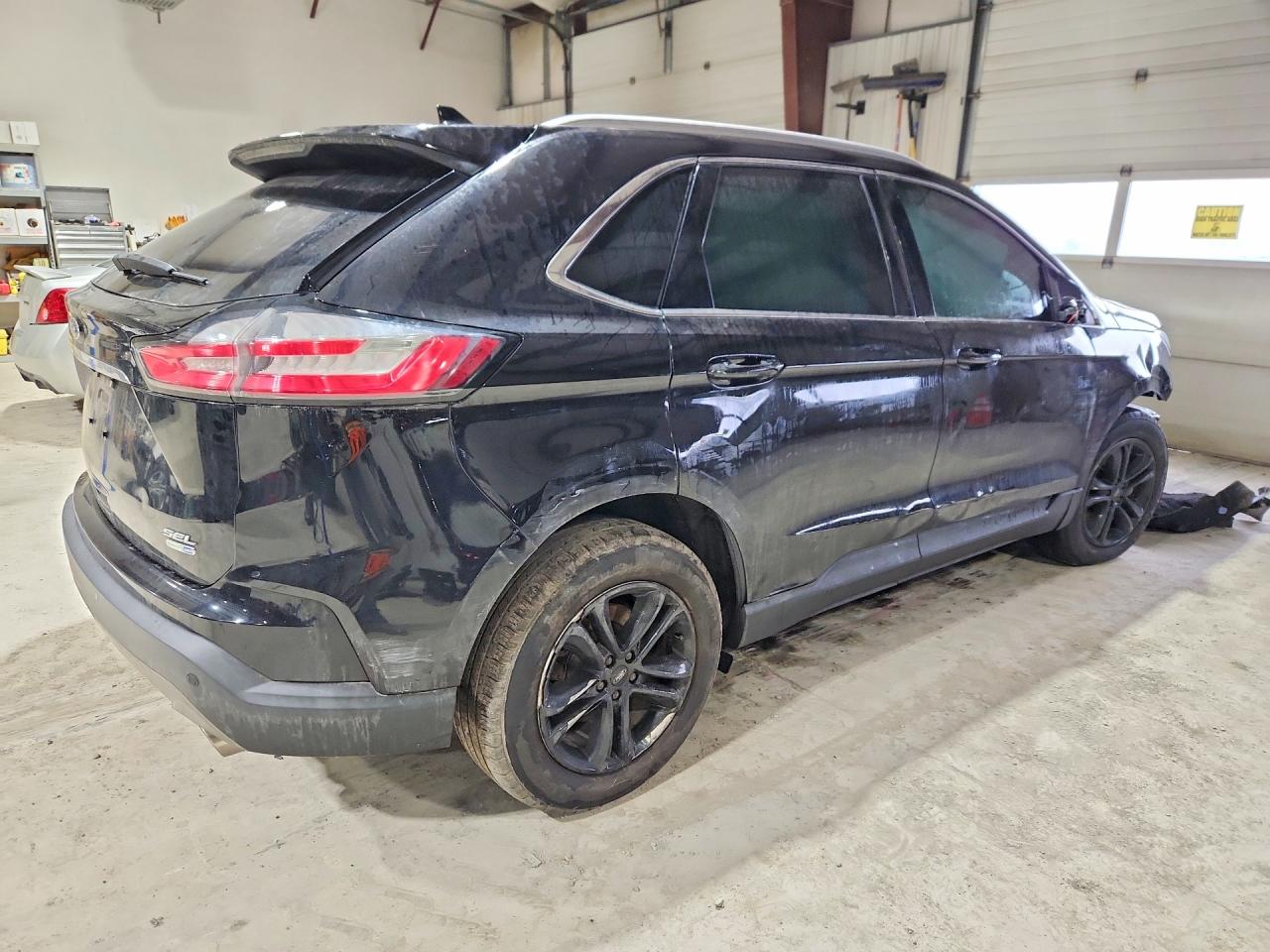 2019 FORD EDGE SEL photo 3