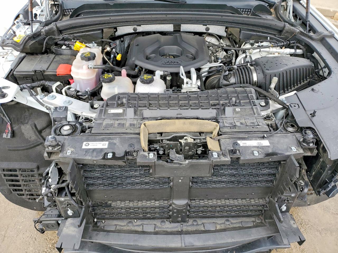 2022 JEEP GRAND CHEROKEE LIMITED 4XE photo 12