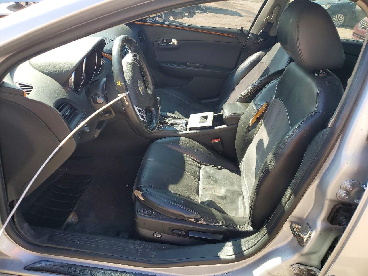 2011 CHEVROLET MALIBU 2LT photo 13