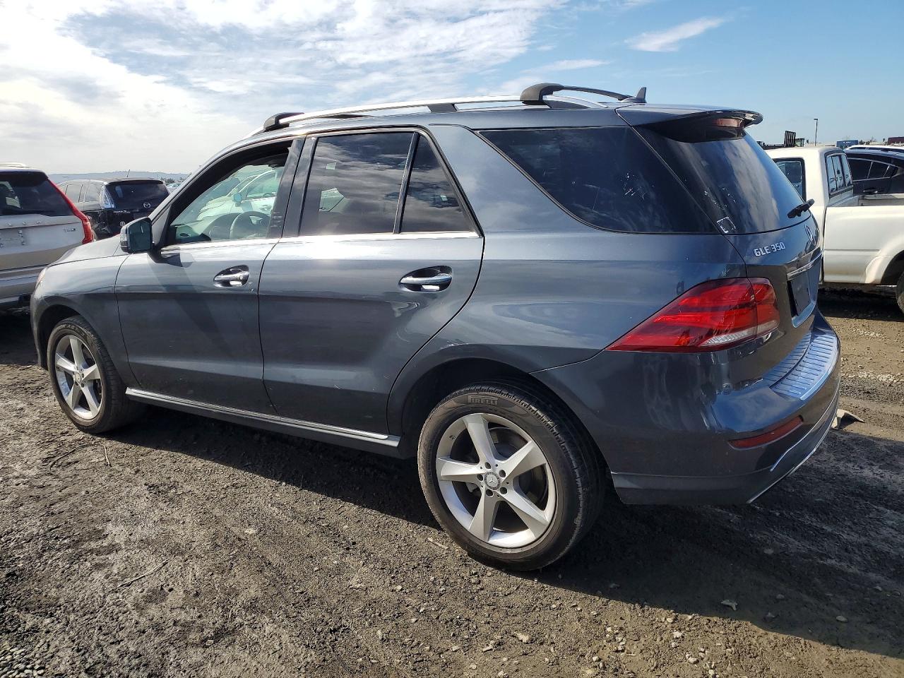 2016 MERCEDES-BENZ GLE 350 photo 3