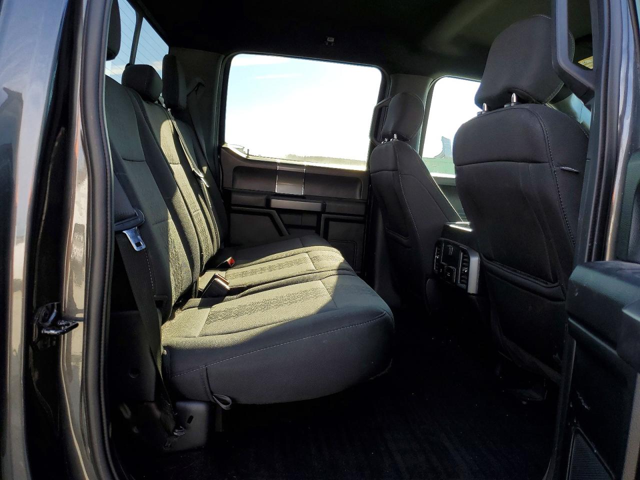 2020 FORD F150 SUPERCREW photo 19