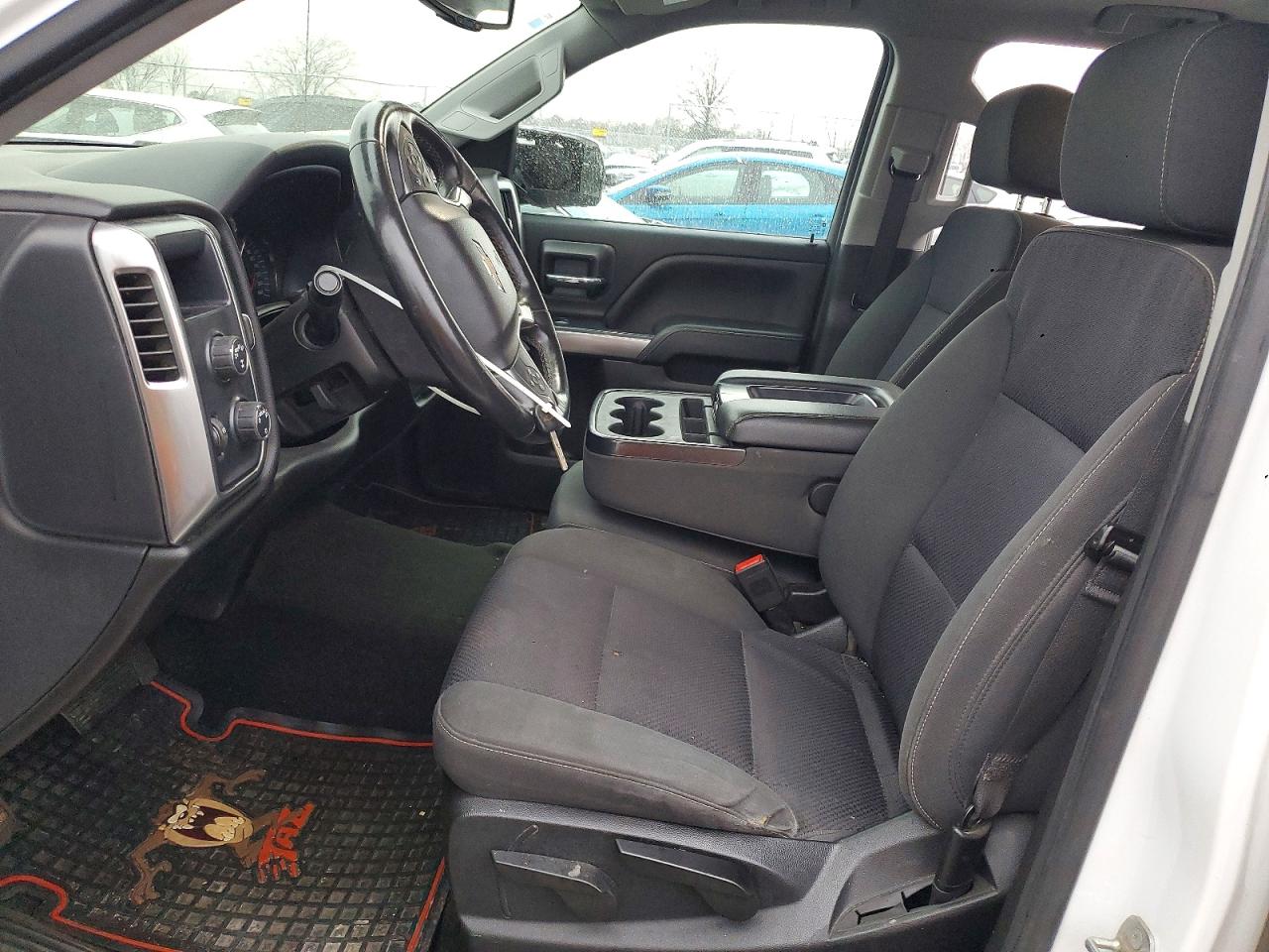2018 CHEVROLET SILVERADO K1500 LT photo 7