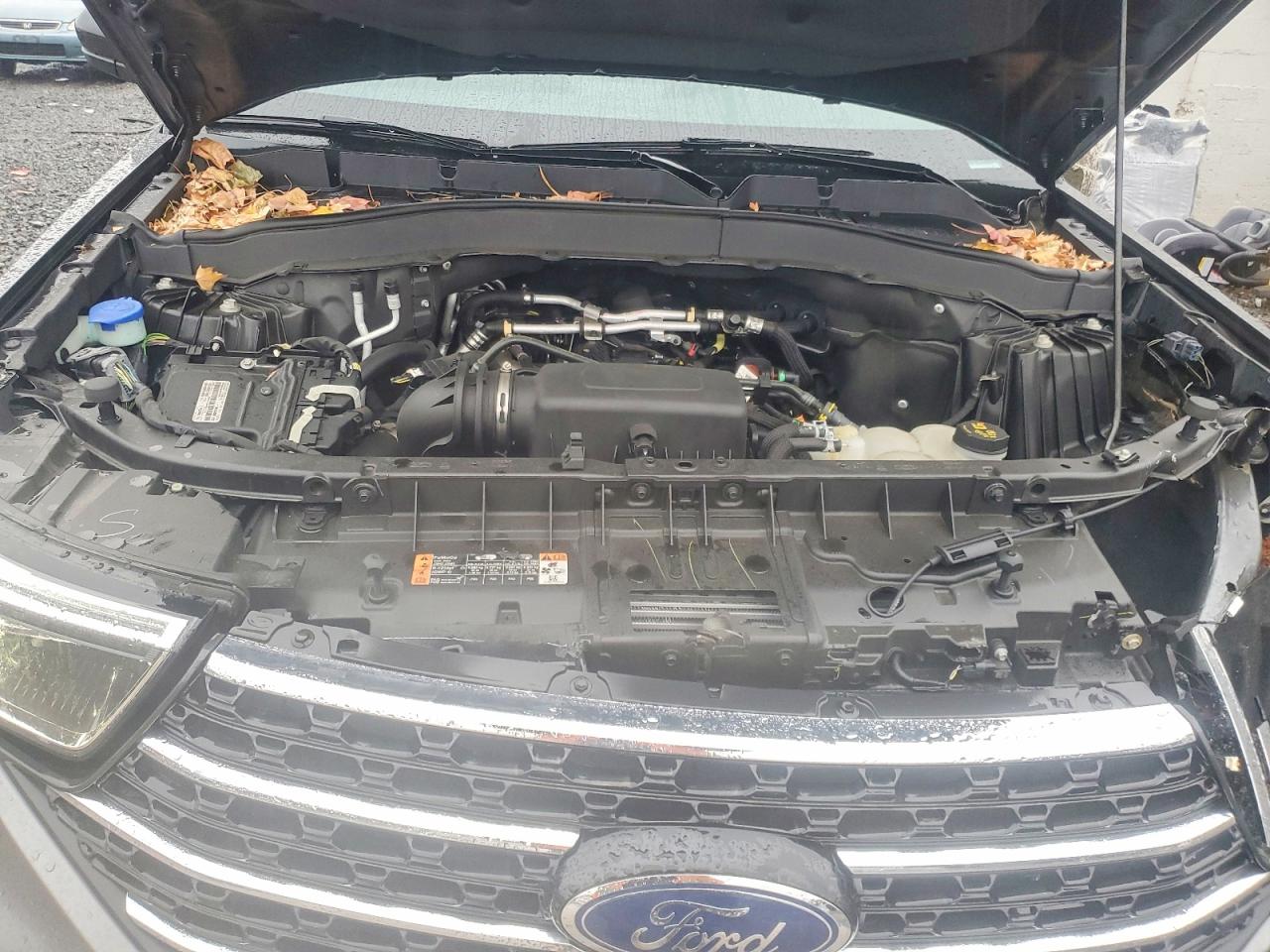 2021 FORD EXPLORER XLT photo 23