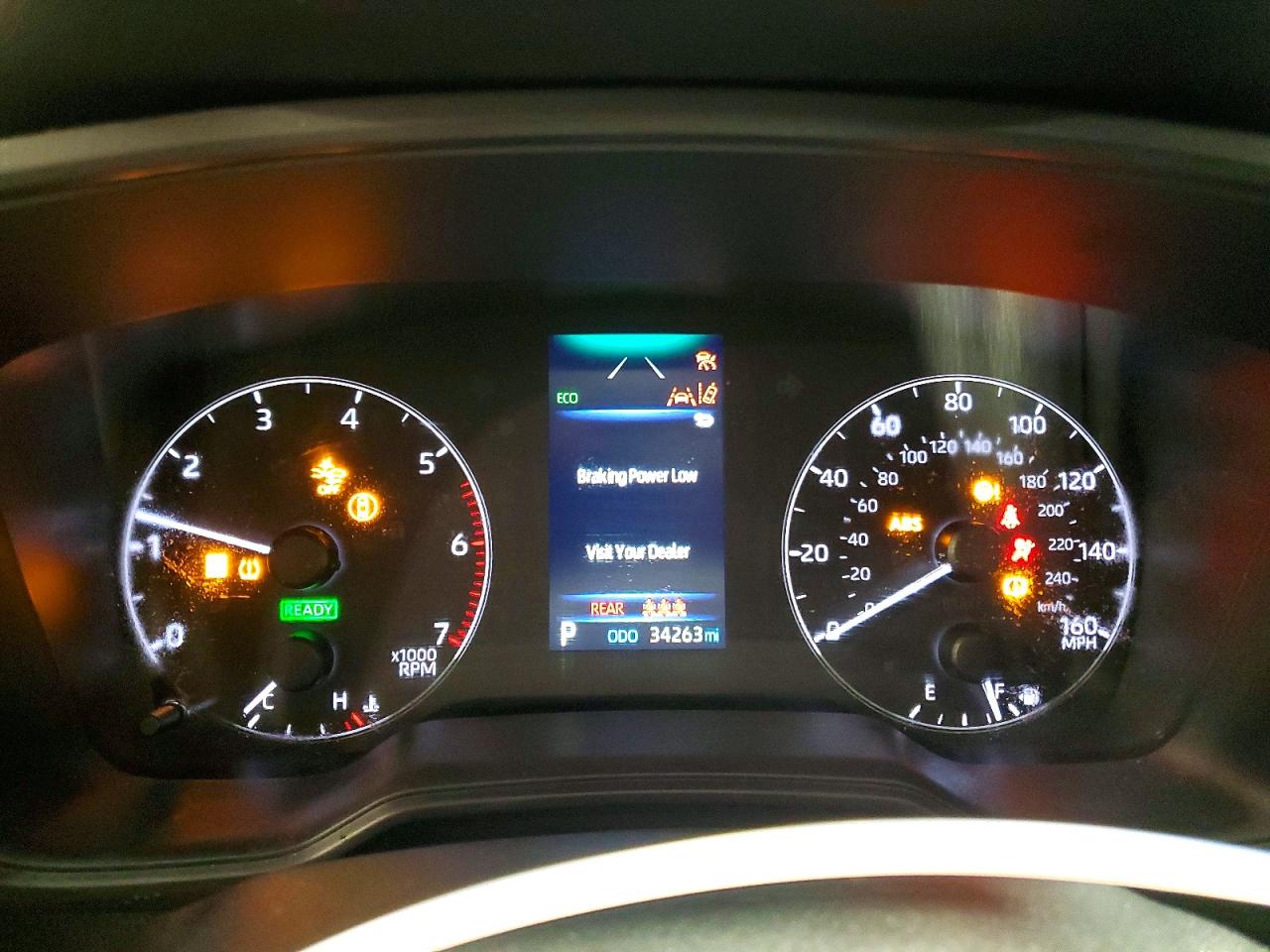 2025 TOYOTA COROLLA LE photo 9