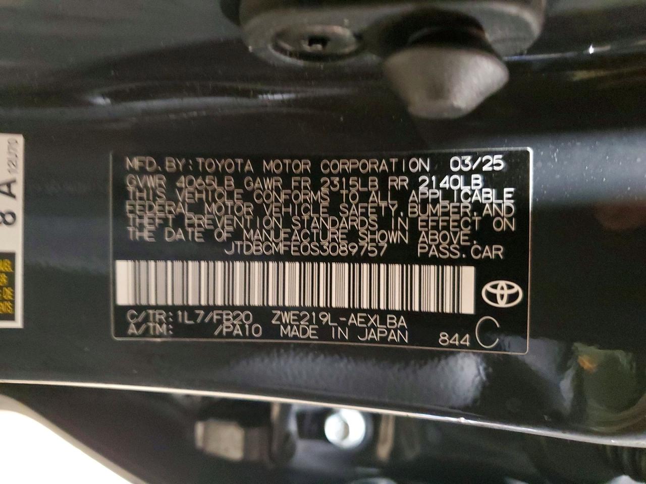 2025 TOYOTA COROLLA LE photo 12