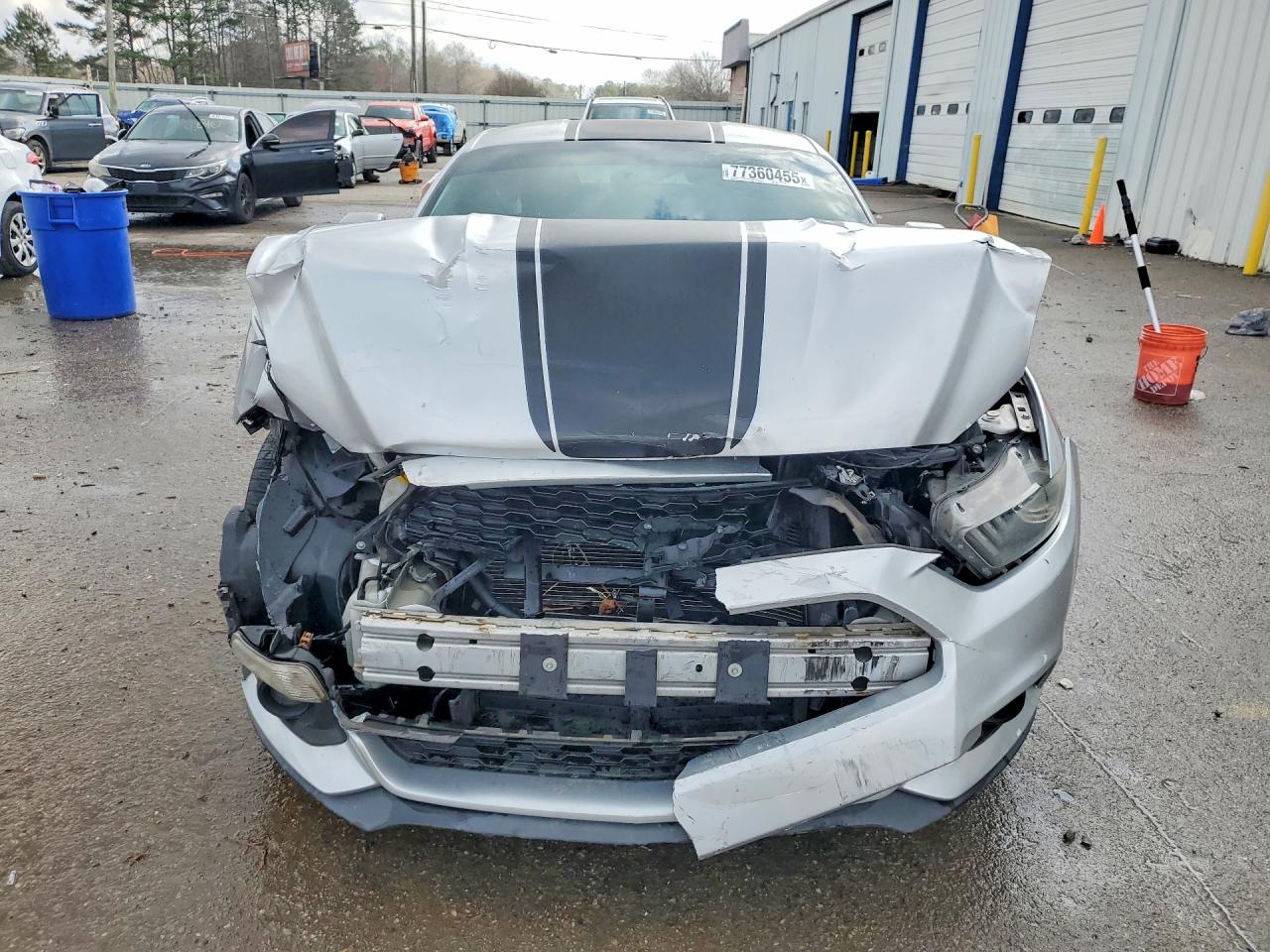 2015 FORD MUSTANG photo 13