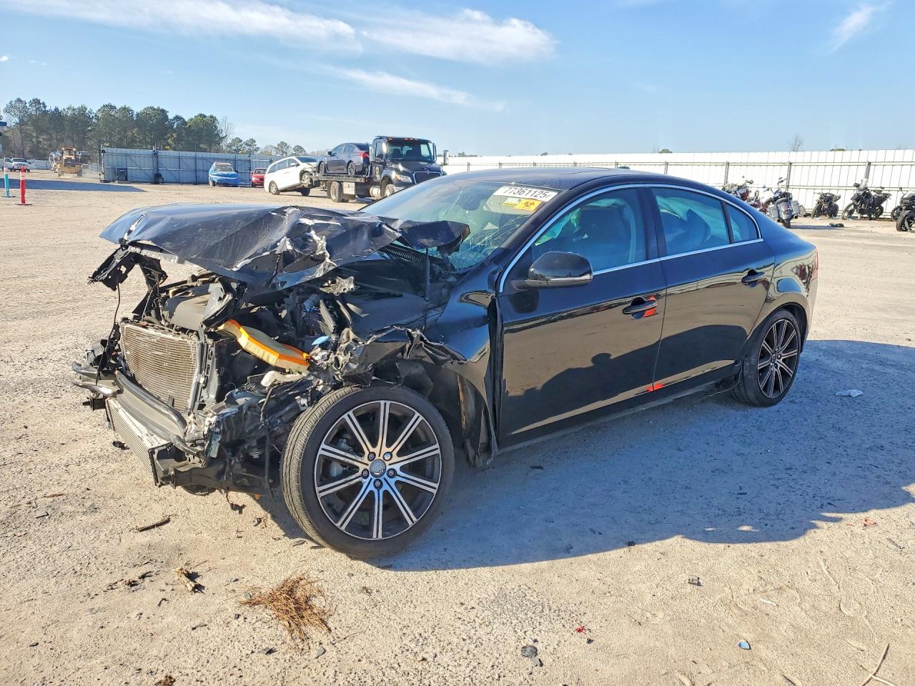 2017 VOLVO S60