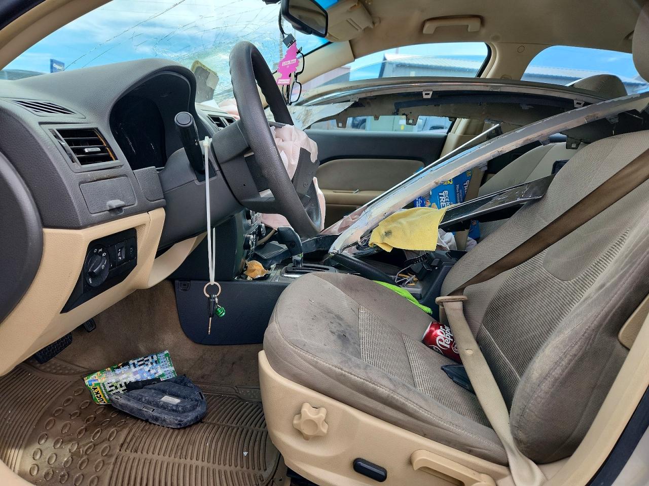 2010 FORD FUSION SE photo 19