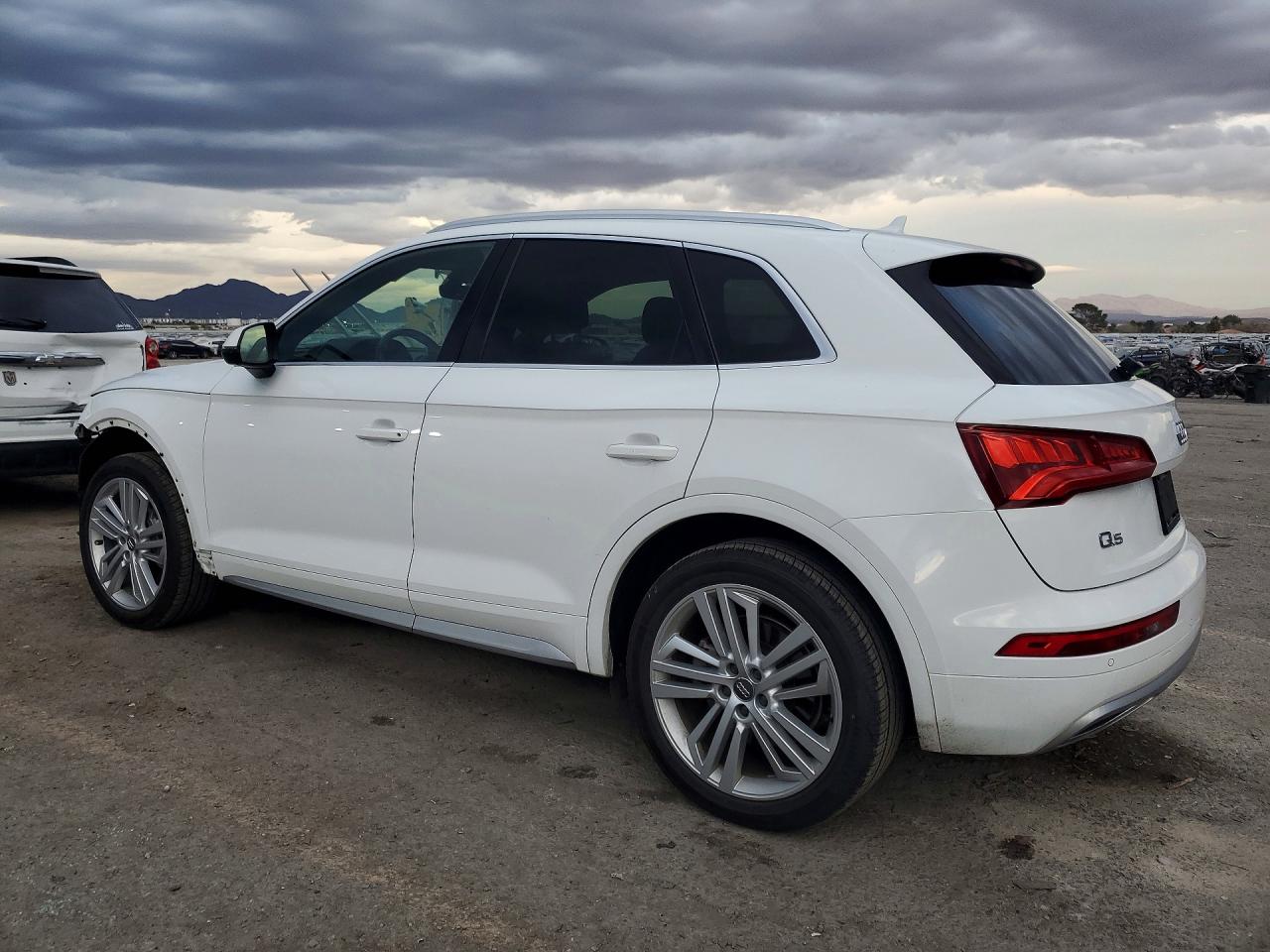 2019 AUDI Q5 PREMIUM PLUS photo 4