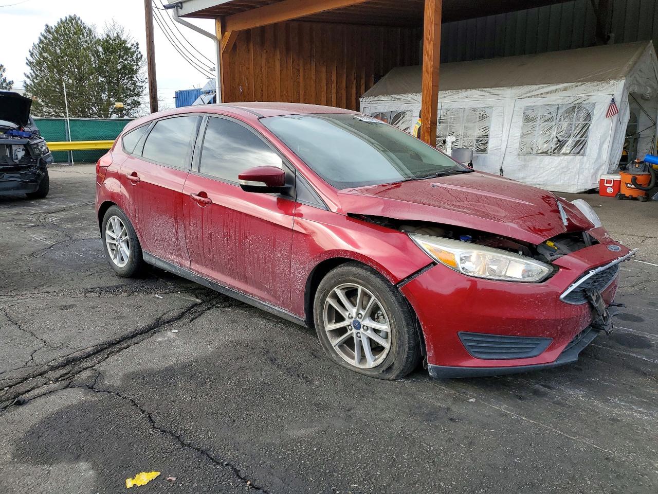 2017 FORD FOCUS SE photo 7