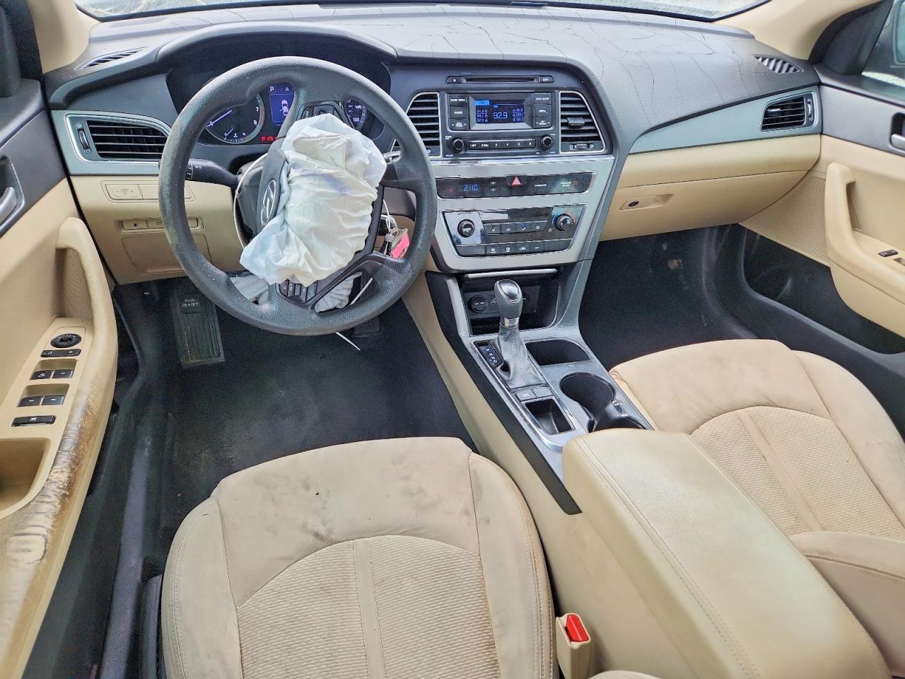 2015 HYUNDAI SONATA SE photo 15