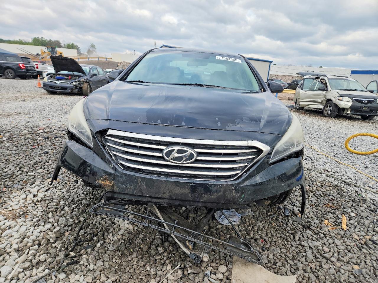 2015 HYUNDAI SONATA SE photo 9