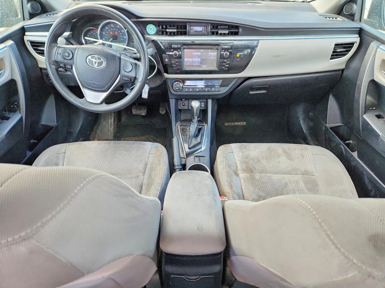 2014 TOYOTA COROLLA L photo 8