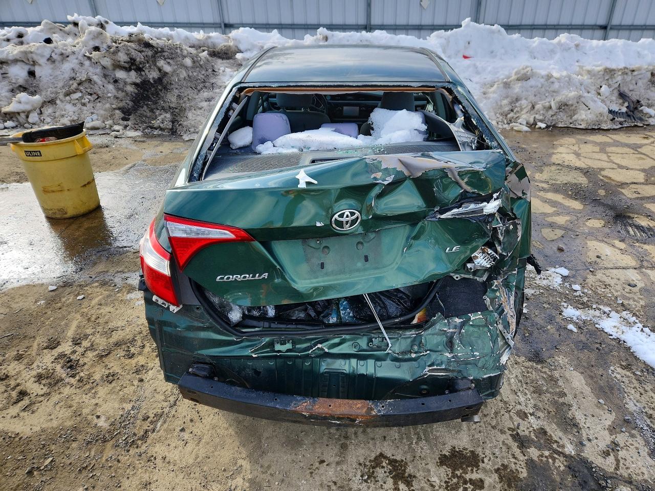 2014 TOYOTA COROLLA L photo 6