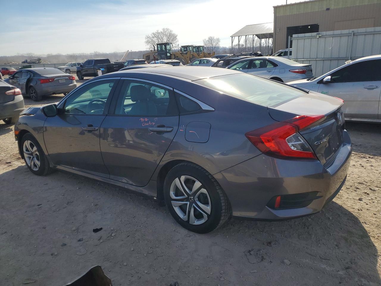 2016 HONDA CIVIC LX photo 2