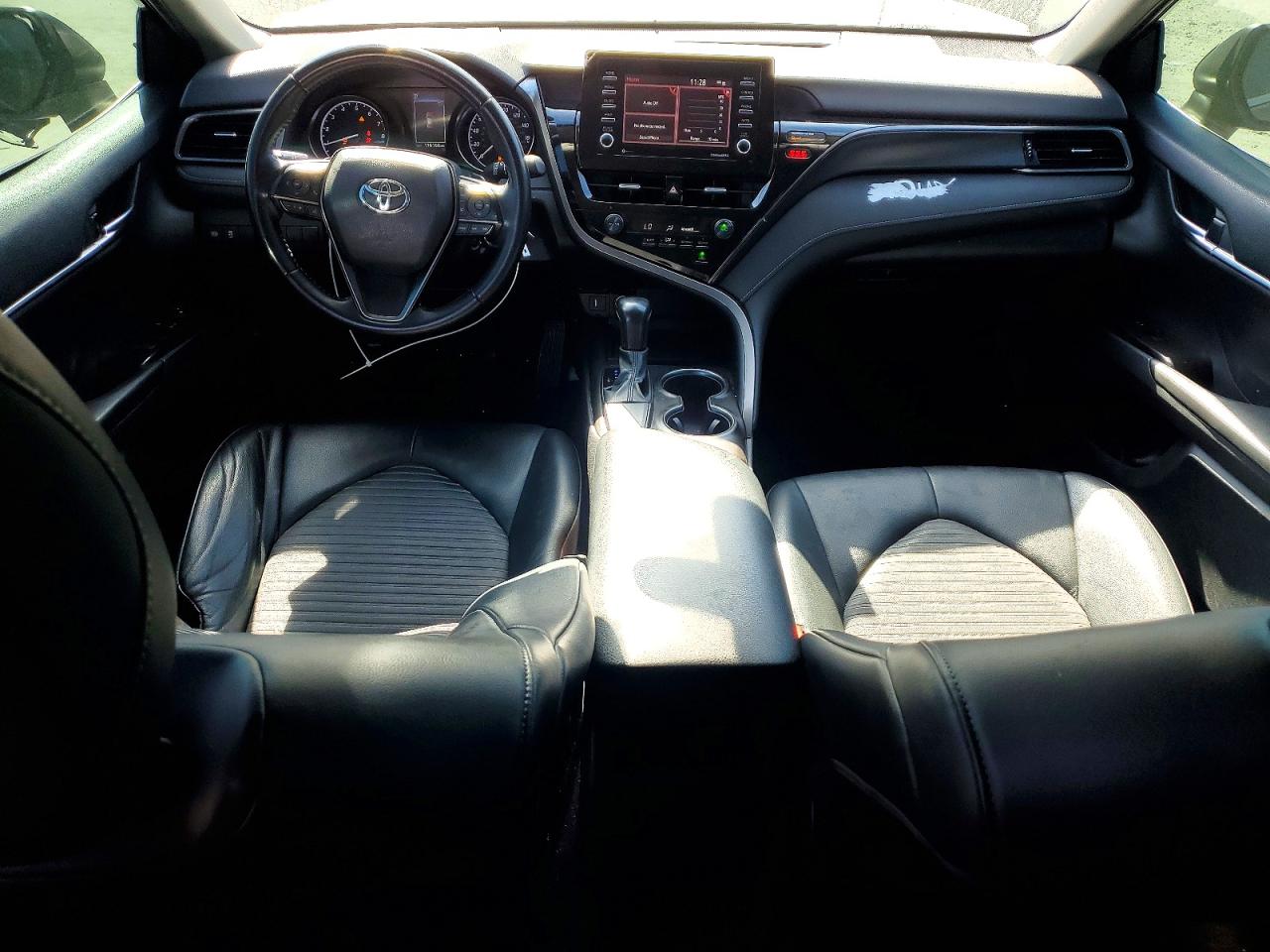 2021 TOYOTA CAMRY photo 15
