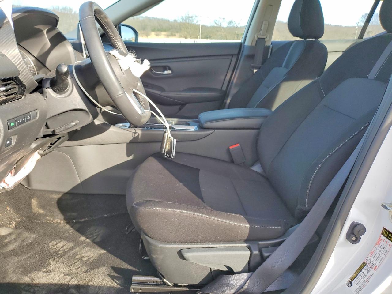 2025 NISSAN SENTRA SV photo 7