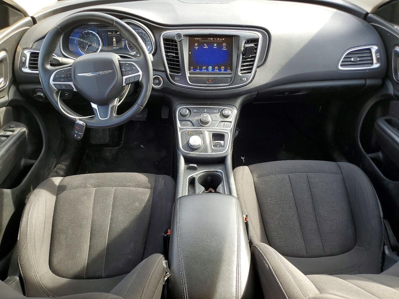 2015 CHRYSLER 200 LIMITED photo 8