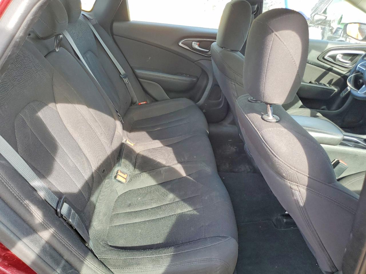 2015 CHRYSLER 200 LIMITED photo 10
