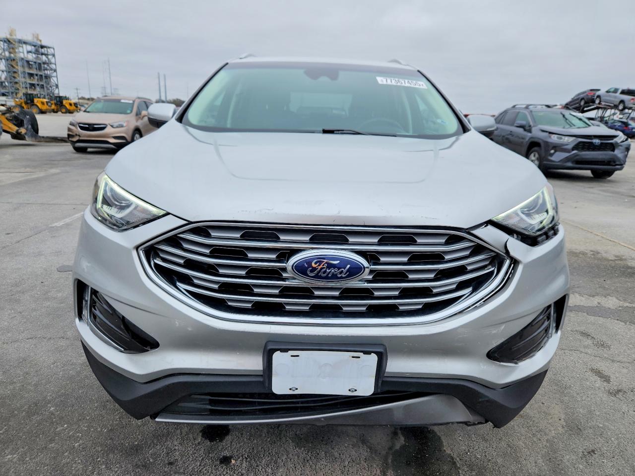 2019 FORD EDGE SEL photo 13