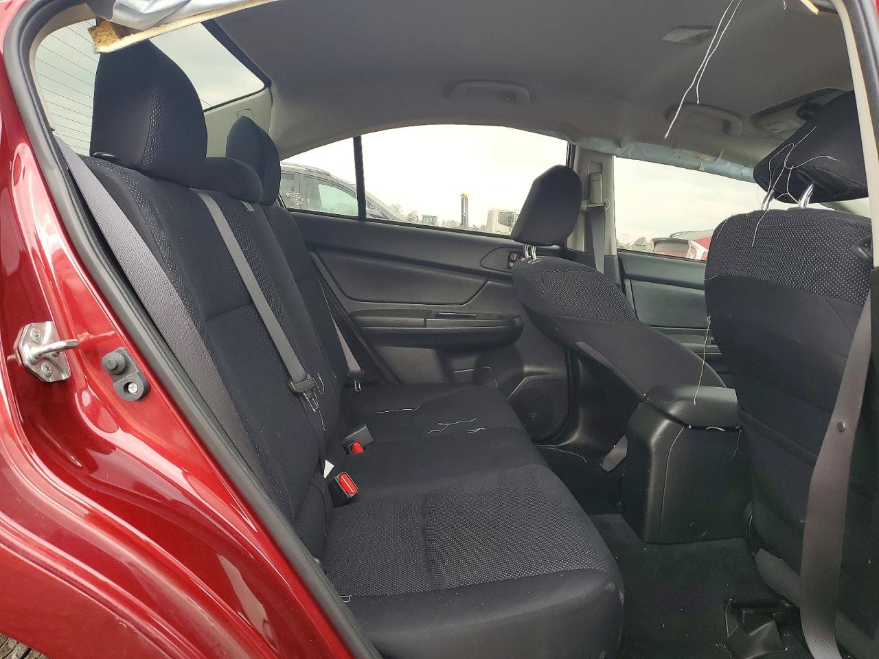 2014 SUBARU IMPREZA photo 28