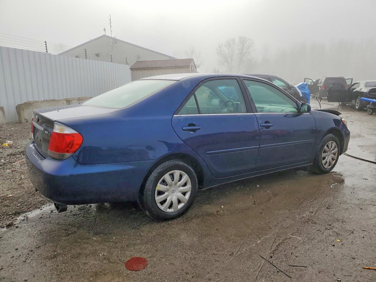 2006 TOYOTA CAMRY LE photo 7