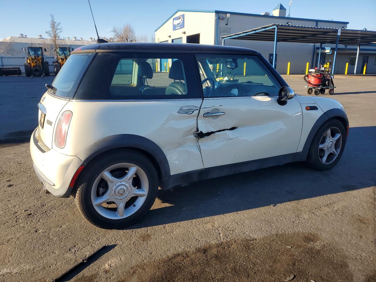 2005 MINI COOPER photo 3