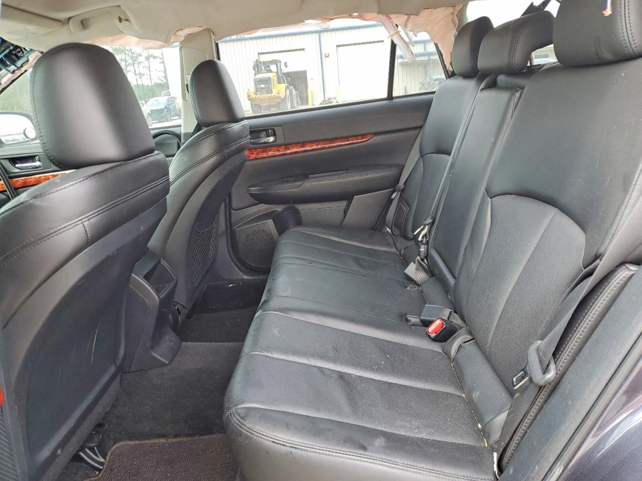 2010 SUBARU OUTBACK 3.6R LIMITED photo 31