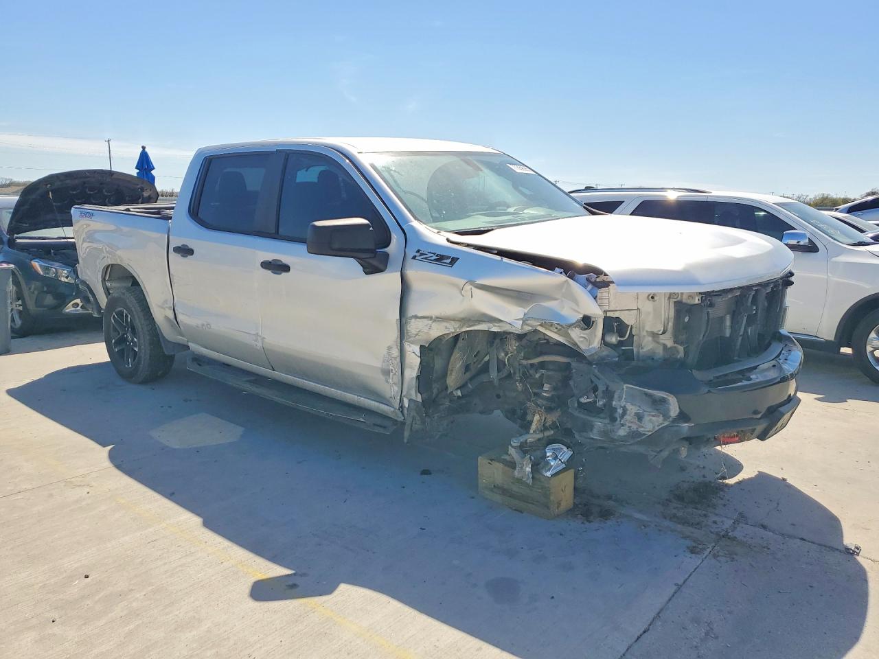 2020 CHEVROLET SILVERADO K1500 TRAIL BOSS CUSTOM photo 4