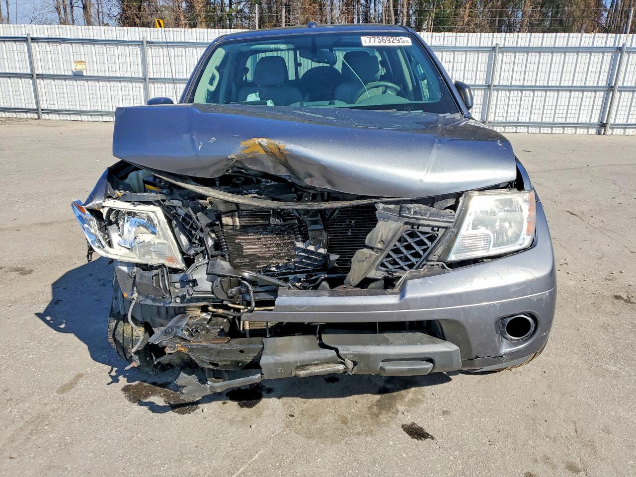 2017 NISSAN FRONTIER photo 13