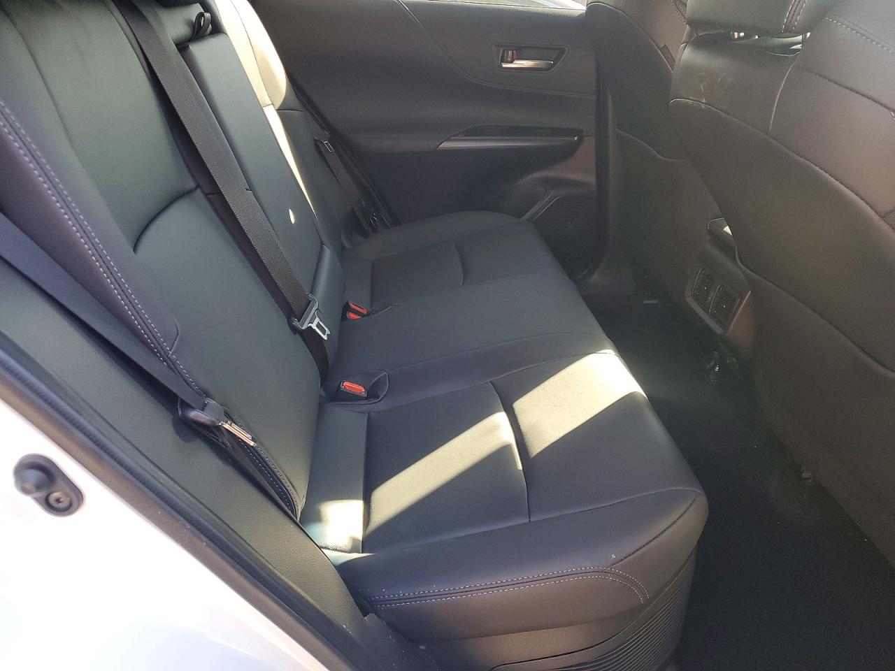 2024 TOYOTA VENZA NIGHTSHADE EDITION photo 11