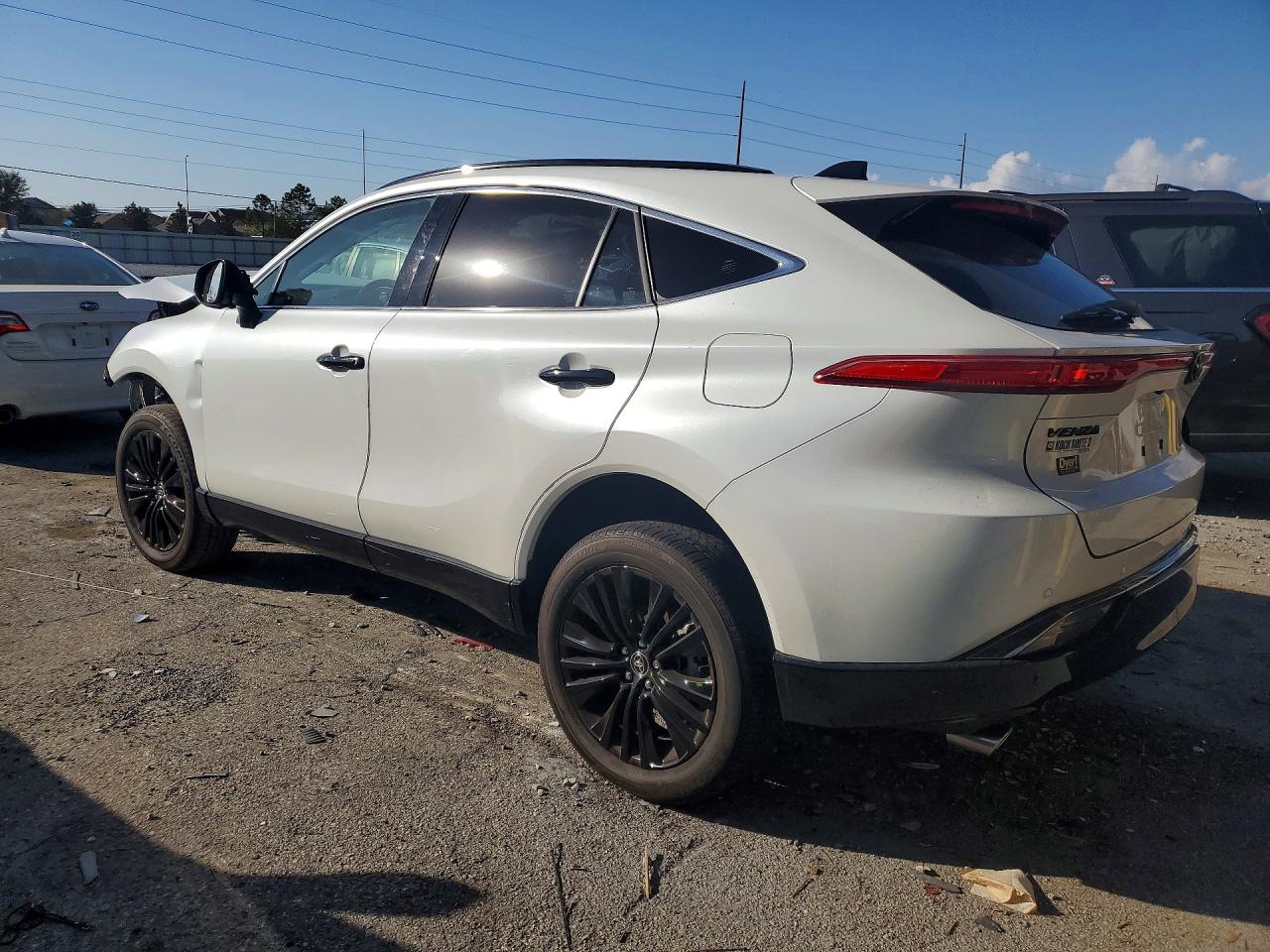 2024 TOYOTA VENZA NIGHTSHADE EDITION photo 2