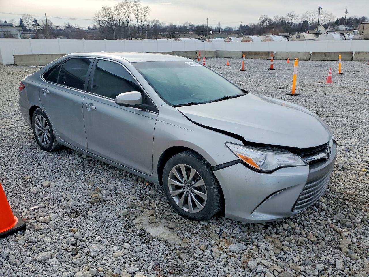 2017 TOYOTA CAMRY XLE photo 7