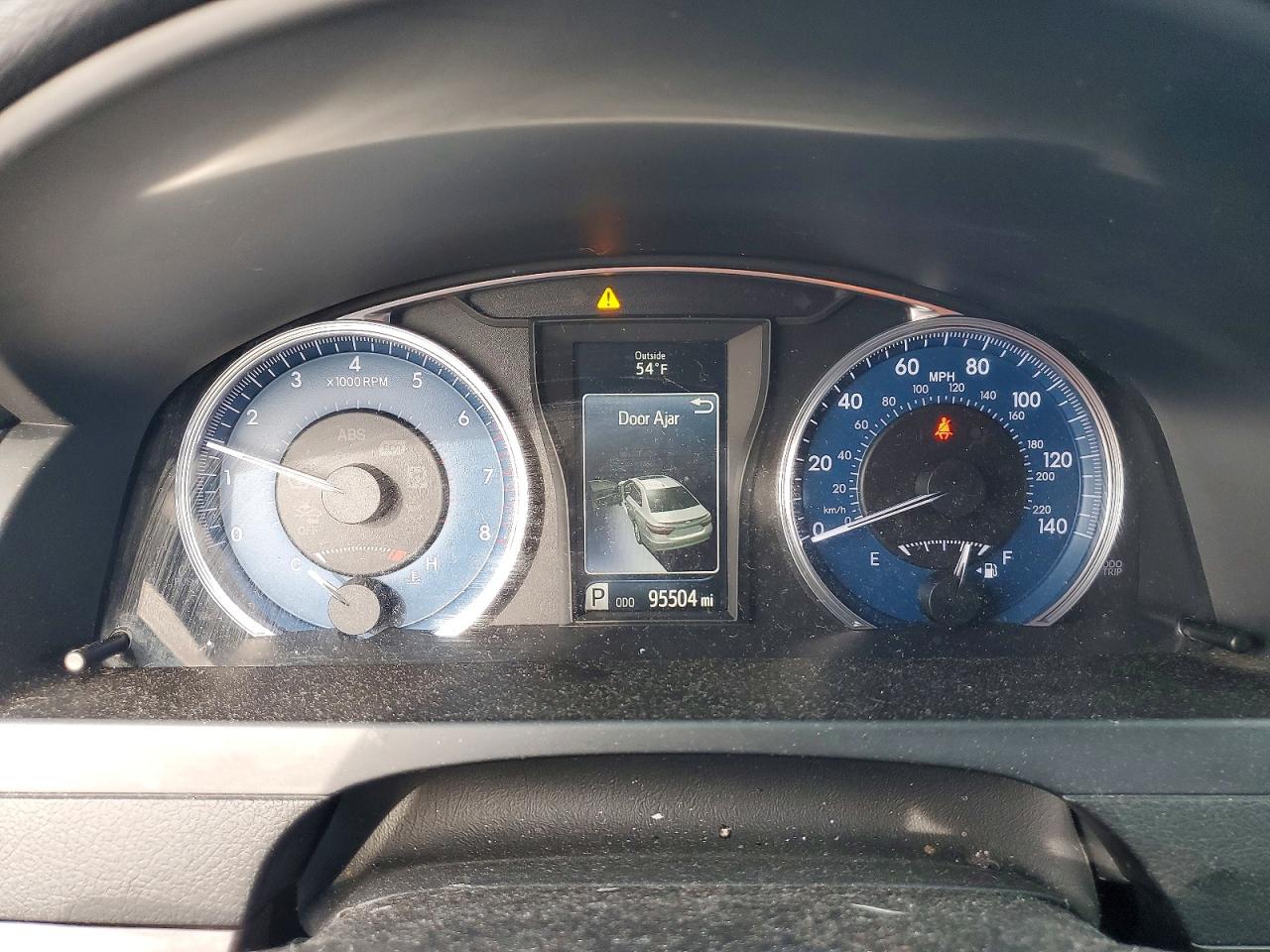 2017 TOYOTA CAMRY XLE photo 17