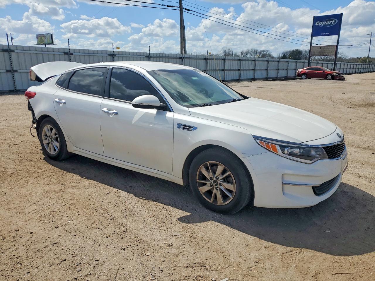 2018 KIA OPTIMA LX photo 4