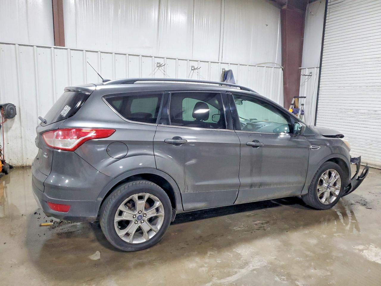 2016 FORD ESCAPE SE photo 5