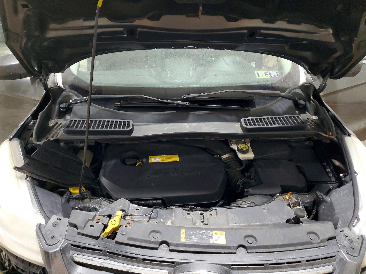 2016 FORD ESCAPE SE photo 23