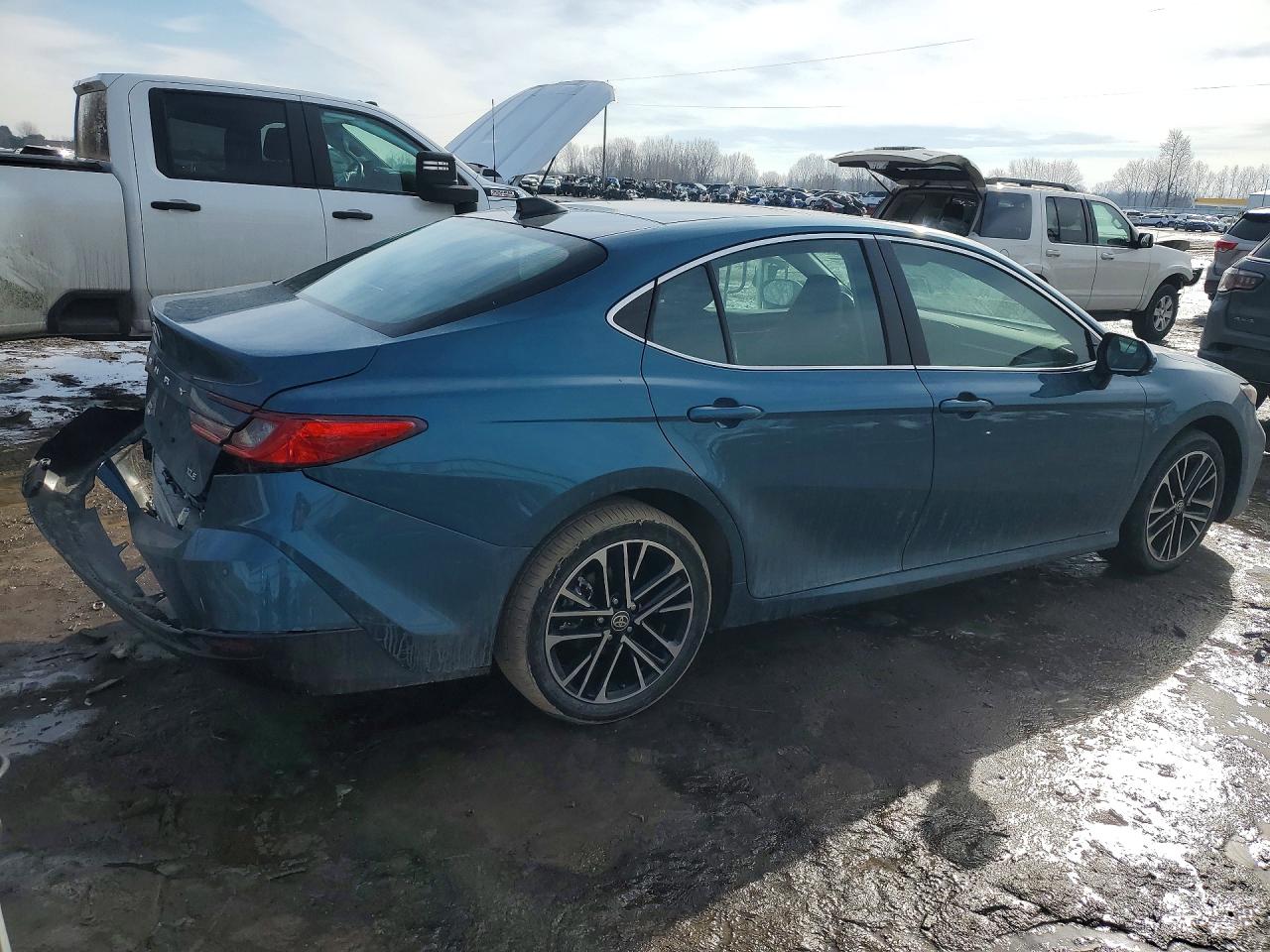 2026 TOYOTA CAMRY NIGHT SHADE photo 3