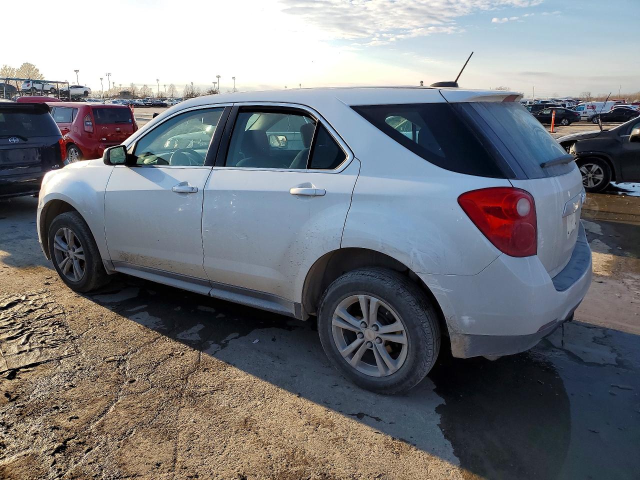 2015 CHEVROLET EQUINOX L photo 4