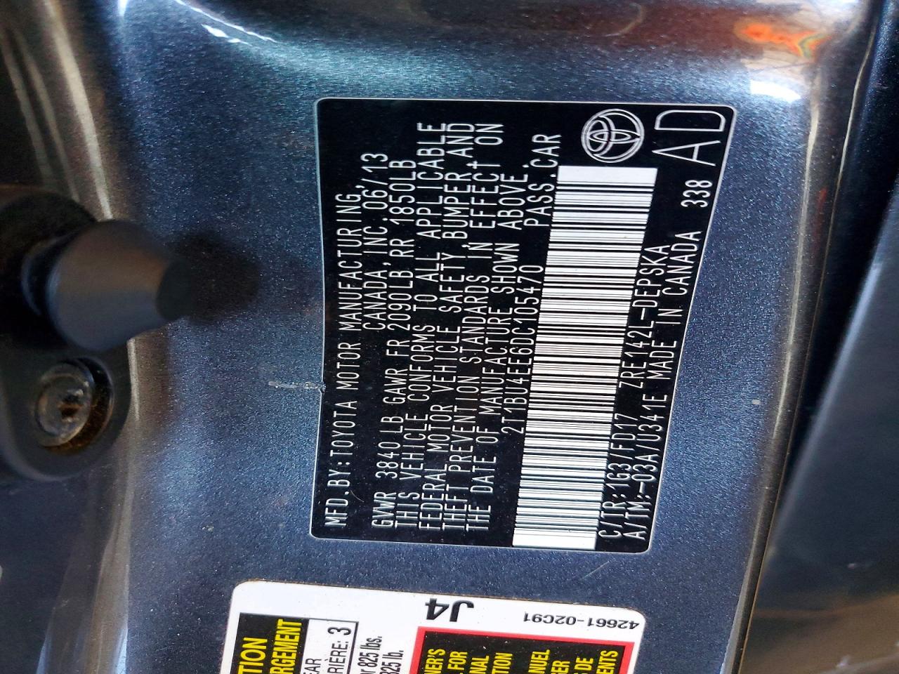 2013 TOYOTA COROLLA S photo 25