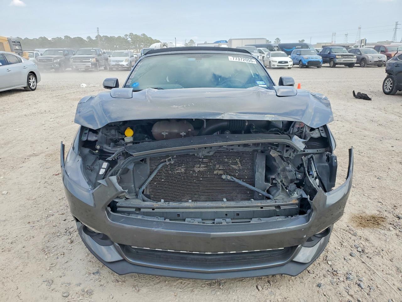 2017 FORD MUSTANG photo 5