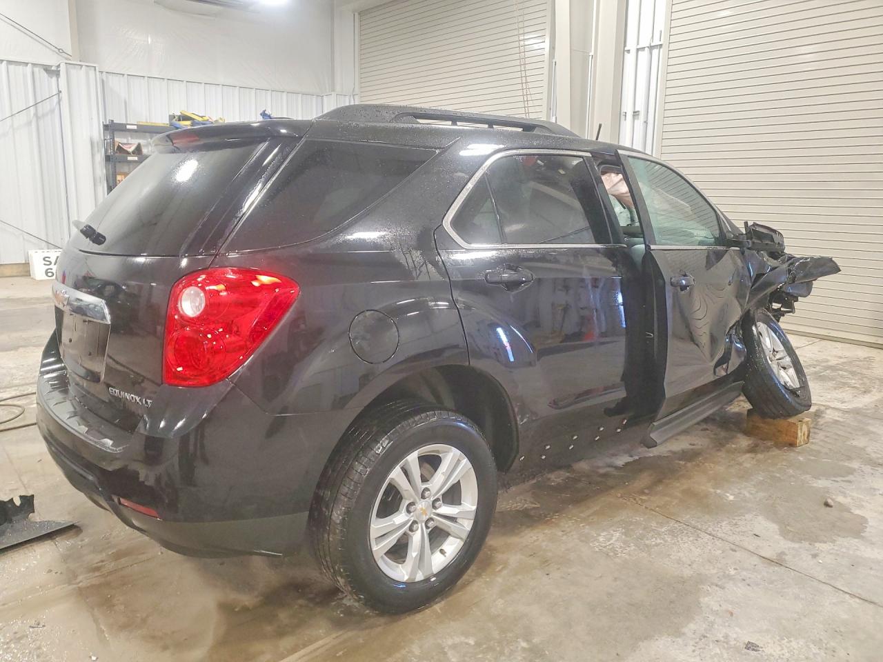2015 CHEVROLET EQUINOX LT photo 3