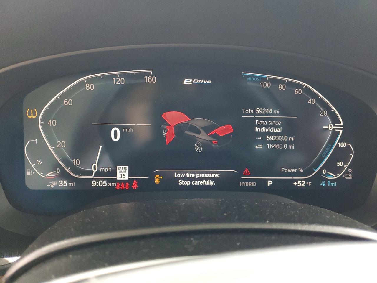 2022 BMW 530E photo 25
