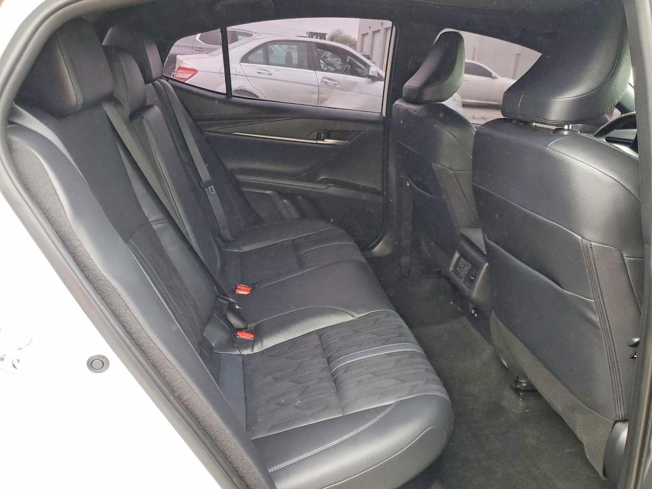2025 TOYOTA CAMRY XSE photo 19