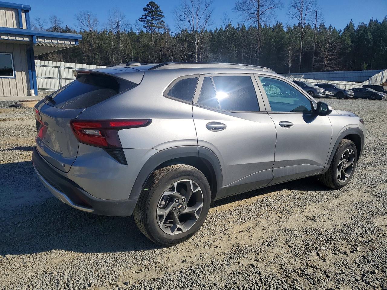 2025 CHEVROLET TRAX 1LT photo 7