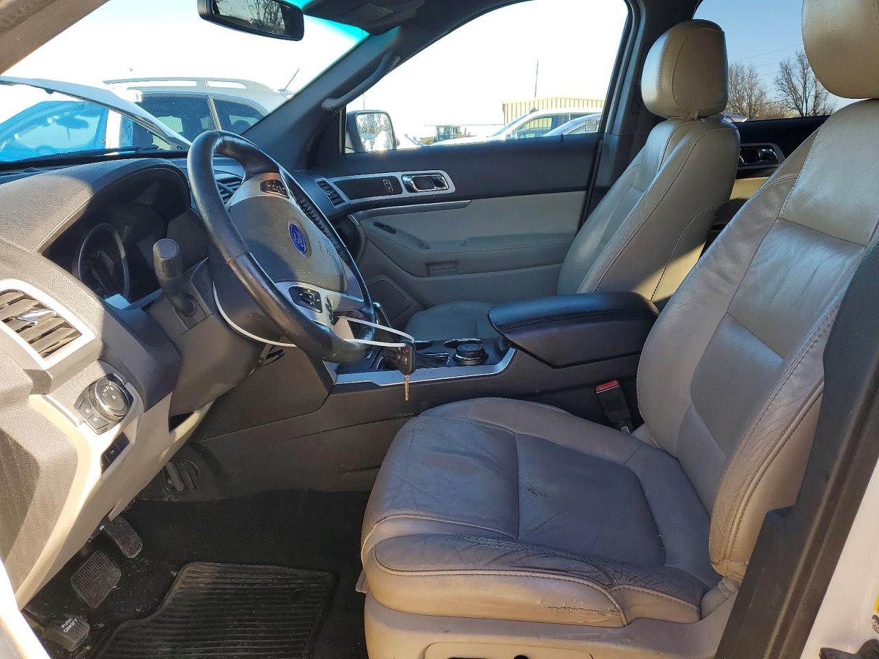 2013 FORD EXPLORER XLT photo 13