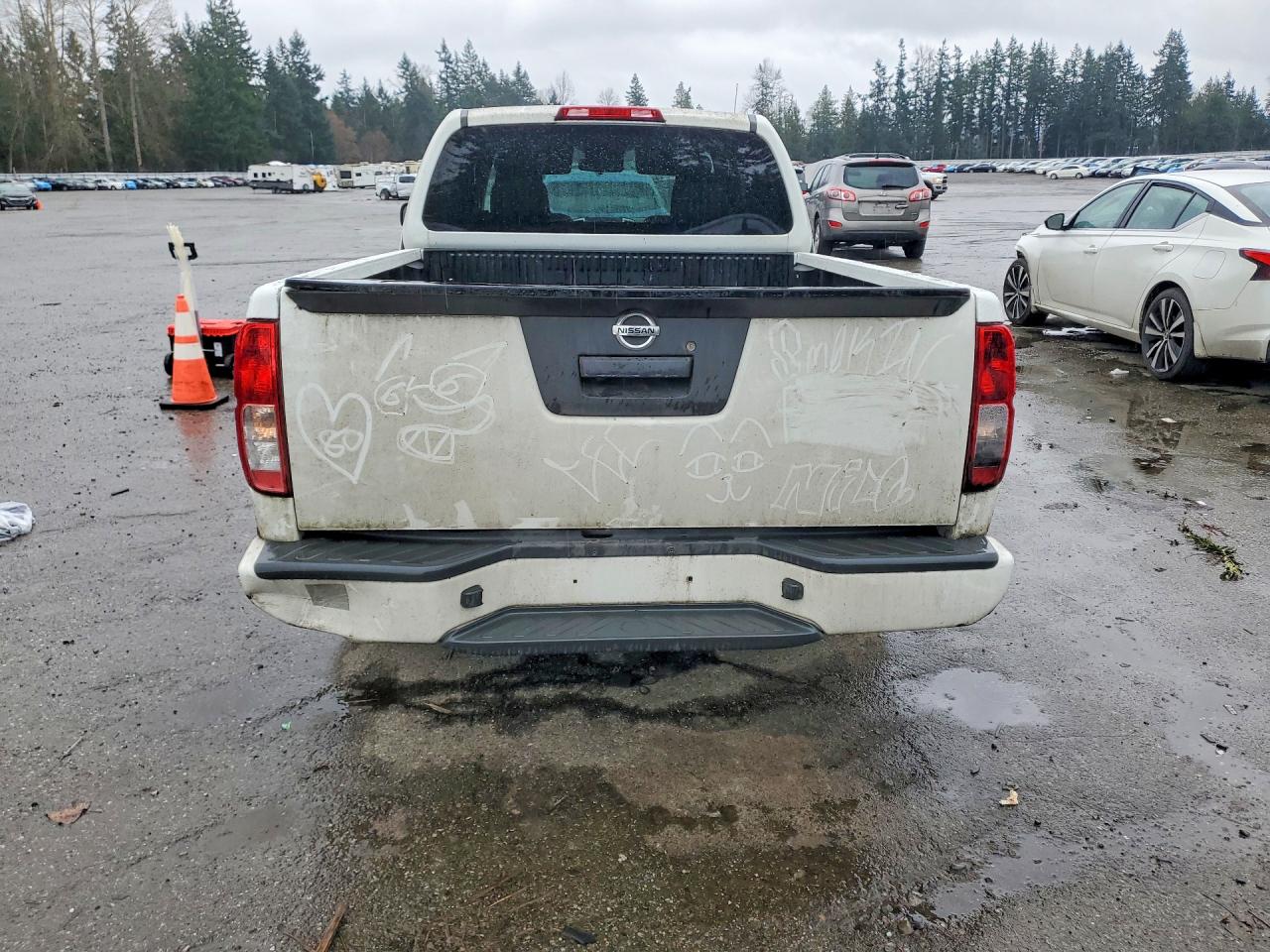2019 NISSAN FRONTIER S photo 11