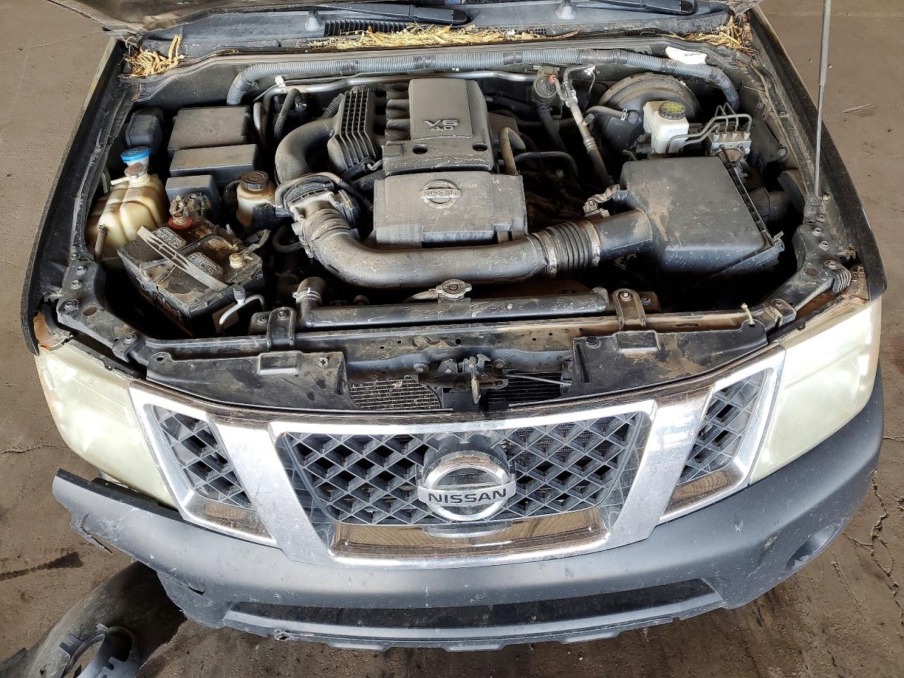 2012 NISSAN PATHFINDER S photo 23