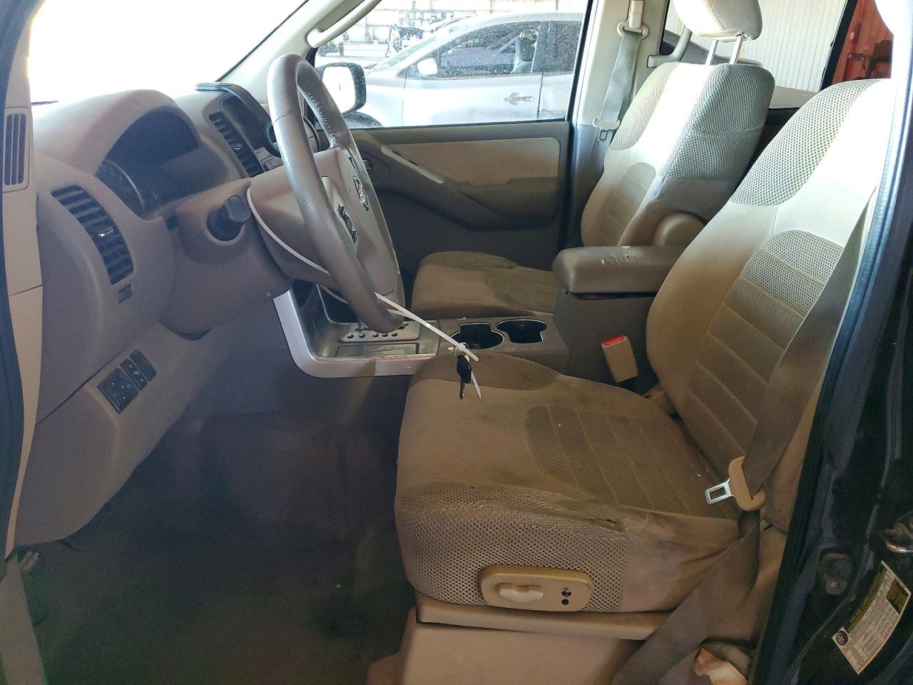 2012 NISSAN PATHFINDER S photo 13